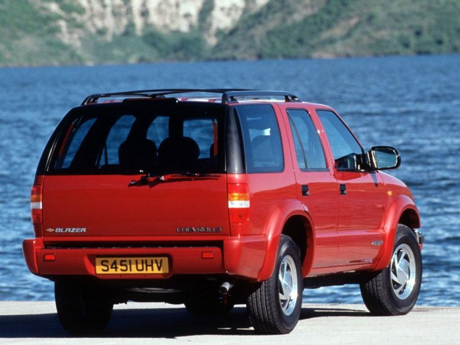  Chevrolet Blazer 1997 года  (UK) (фото 4 из 12)